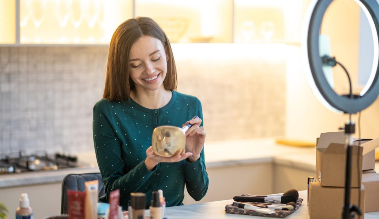 Right Skincare Products Online