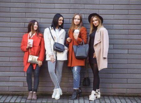 Latest Fashion Trends in Online Shopping