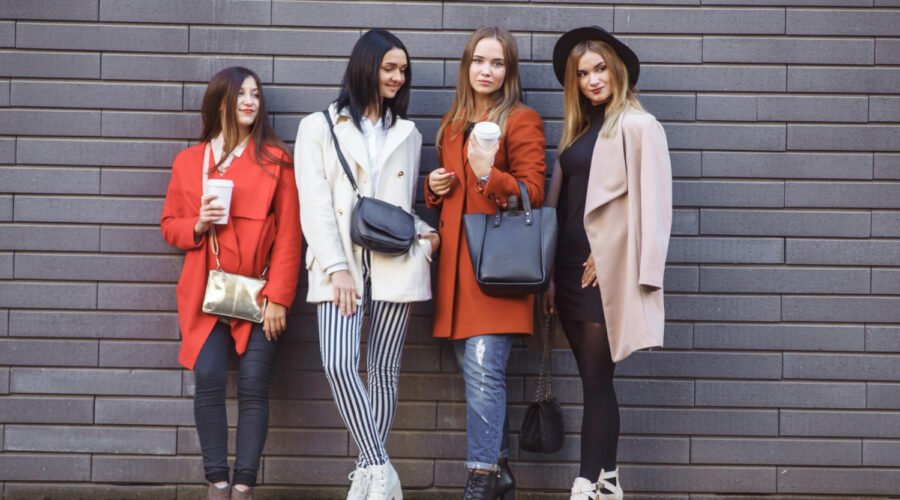 Latest Fashion Trends in Online Shopping