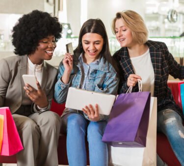 Online Shopping vs Traditional Shopping