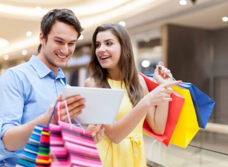 The Growth of Live Shopping and Influencer Selling