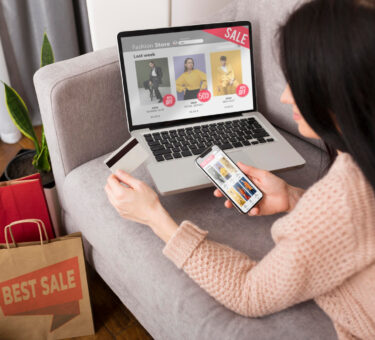online shopping with Seasonal Sales